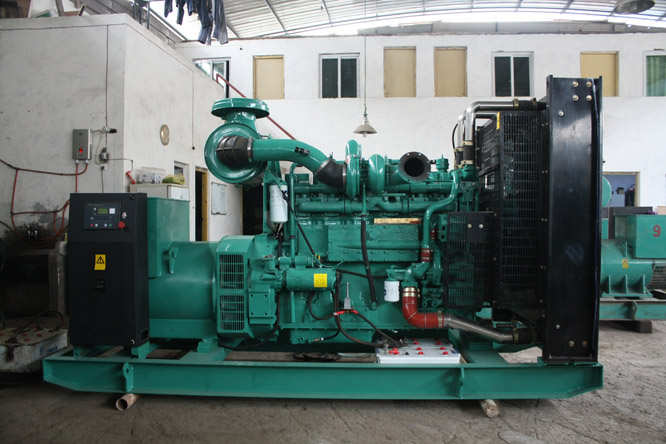 嘉鱼环保无噪音：租用静音发电机组，为环境和耳朵双重保驾护航